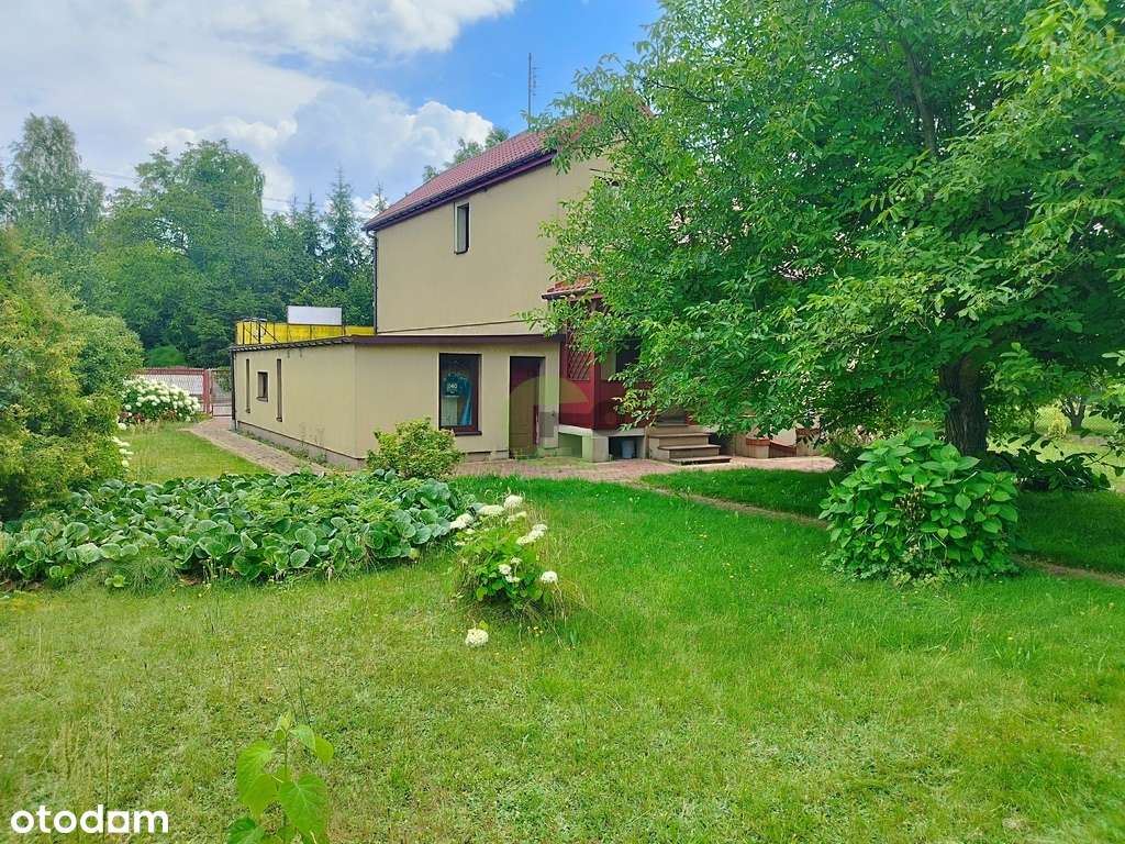 Dom w Kłomnicach z dużym potencjałem!-2