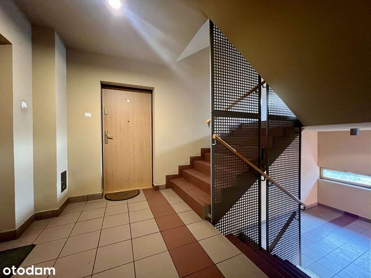 1 piętro/3 Pokoje/Krasińskiego/2008r/loggia-8