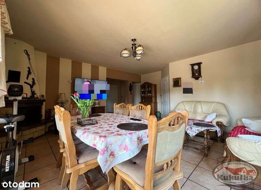 Dom Jednorodzinny W Atrakcyjnej Okolicy-8