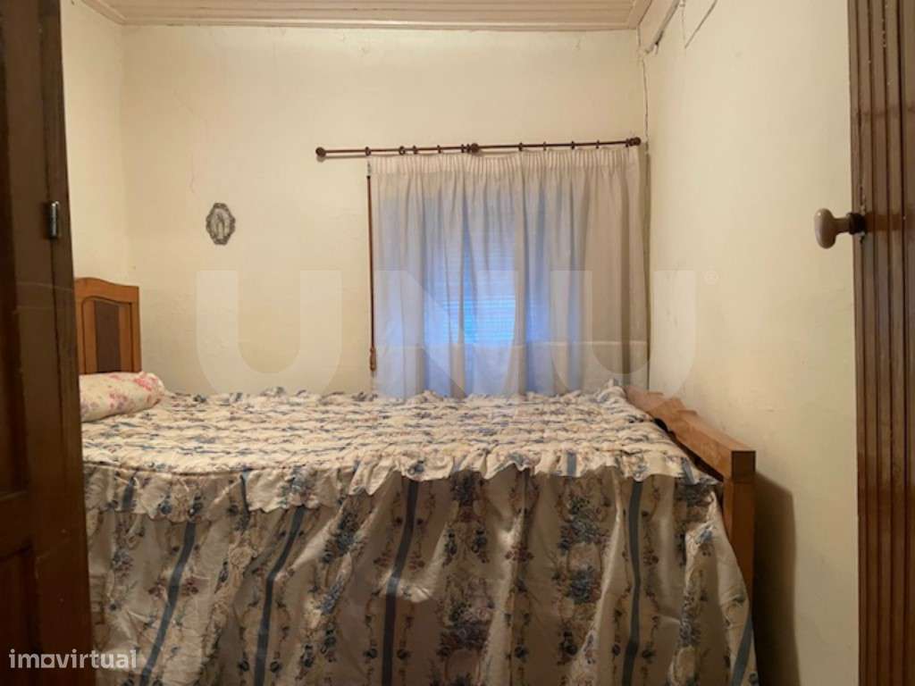 Edifício para Reabilitar na Judiaria da Covilhã - Localização Histó...-21