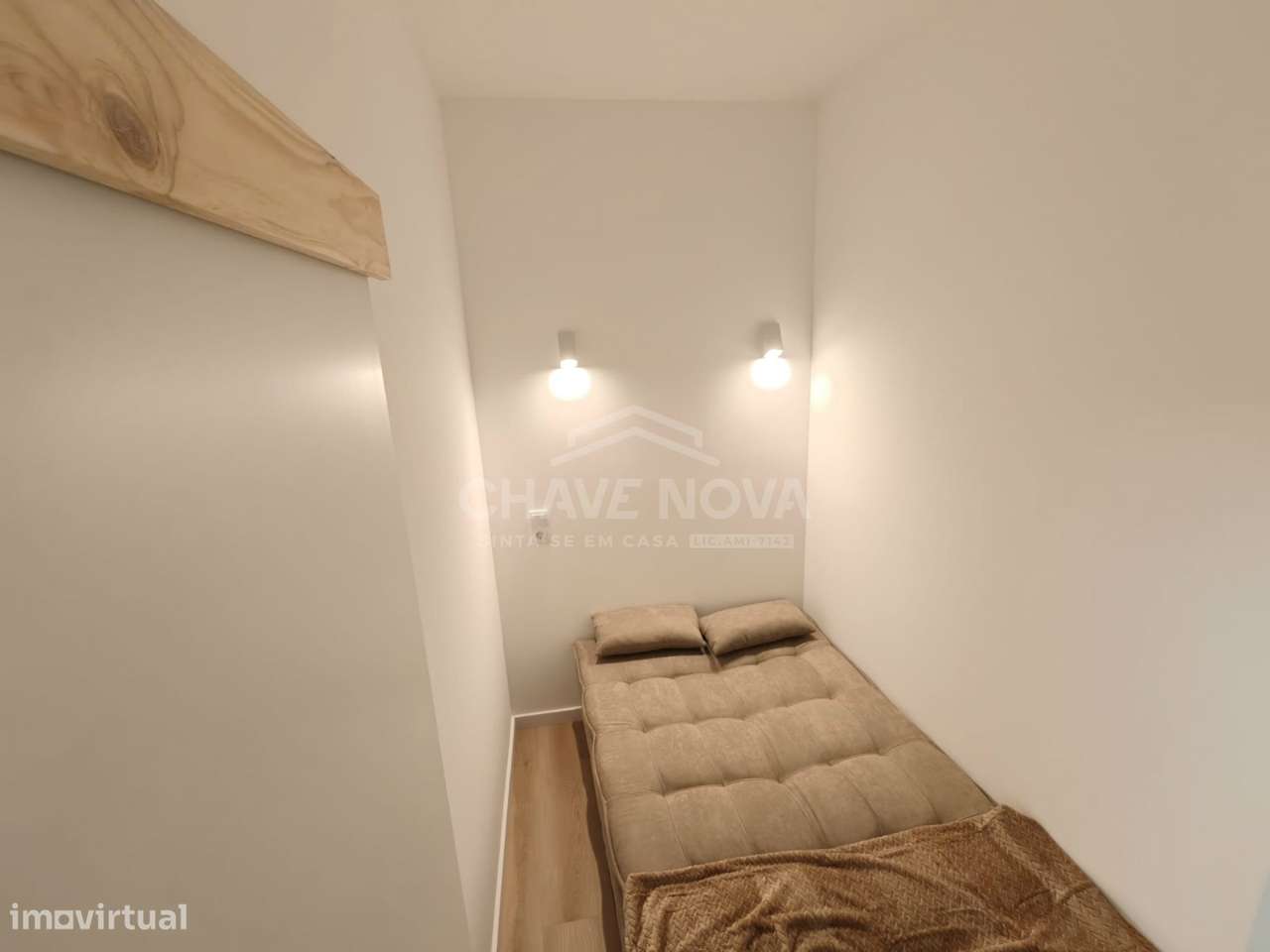 Moradia T1 Renovada mobilada e equipada em Campanha Porto-13