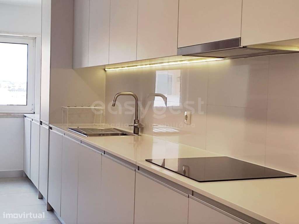 T3 para arrendamento Remodelado e com piscina, em Cascais - Grande imagem: 5/22