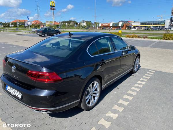 Volkswagen Passat 2.0 TSI Elegance DSG - 5