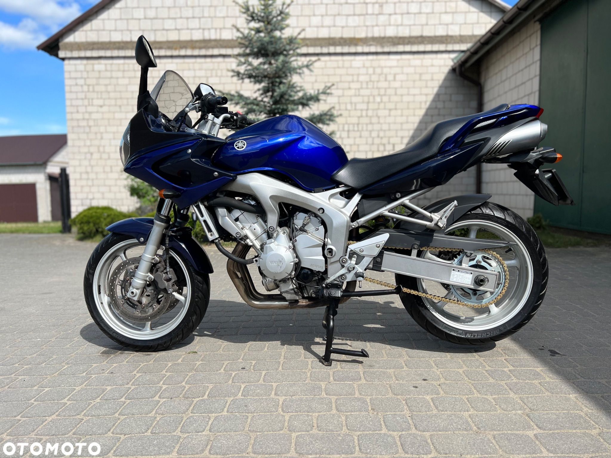 Yamaha FZ6 - 1