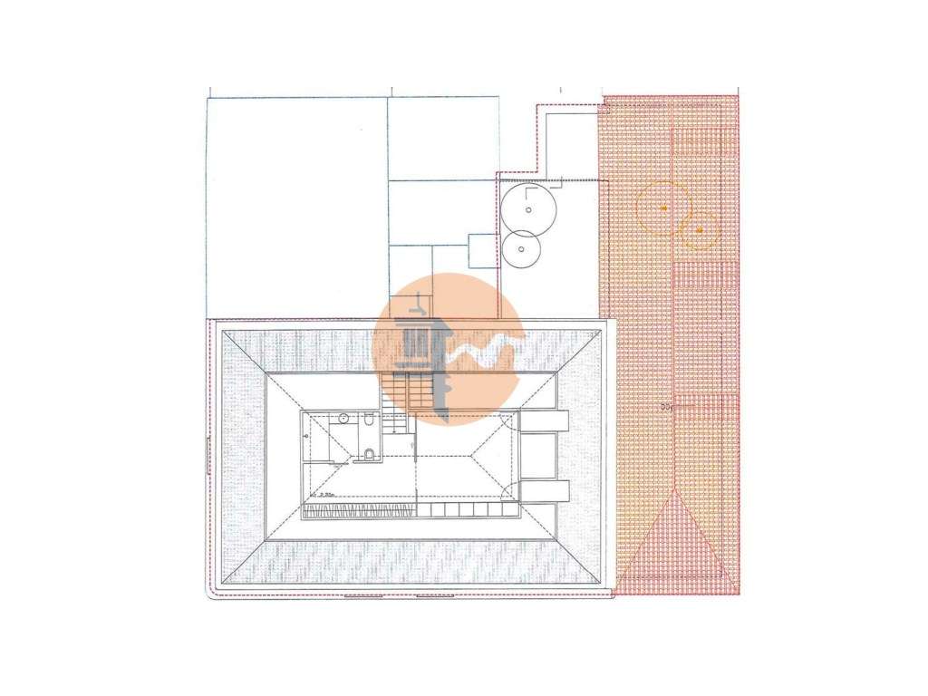 Edifício com 5 Frações em Localização Privilegiada de VRSA - Grande imagem: 5/18