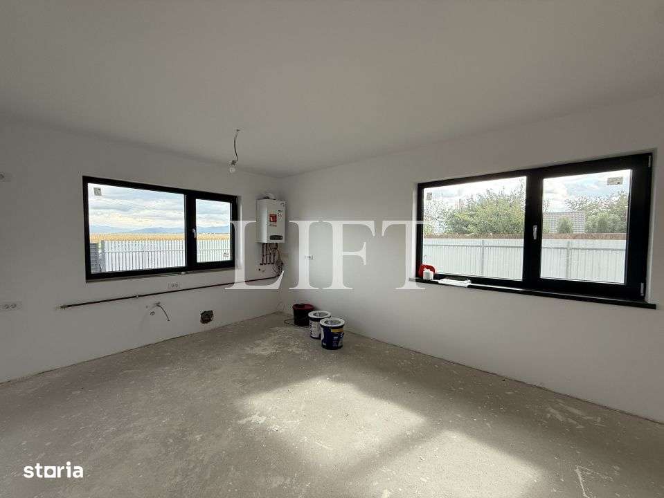 Casa de 4 camere, 93mp utili, Tarlungeni - Cartier izvor-8