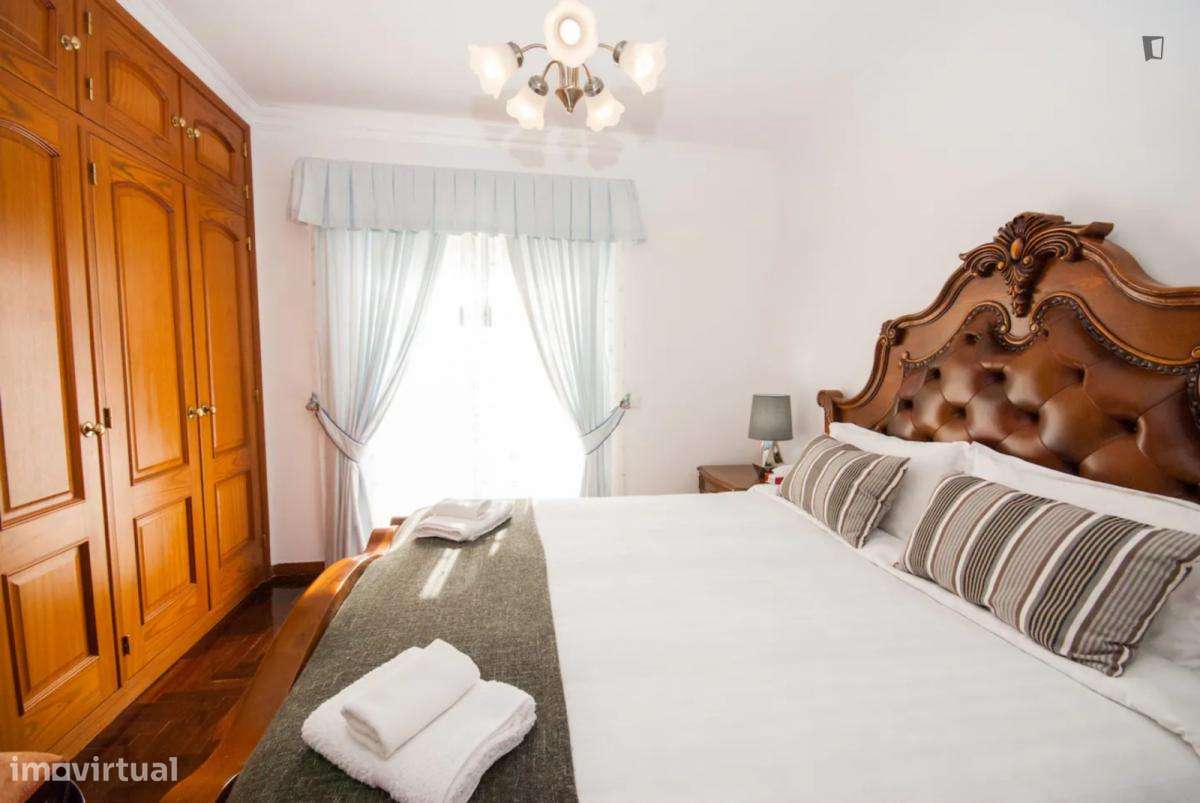 Quarto - localizado em Cascais Lisbon - Grande imagem: 4/7