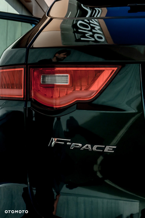 Jaguar F-Pace 2.0 i4D AWD Prestige - 13