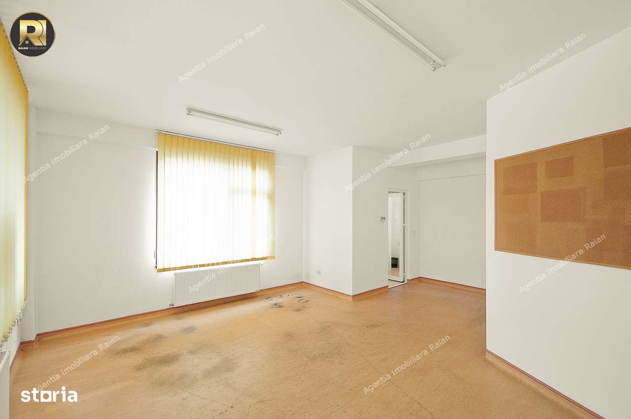 Vanzare spatiu profesional versatil in Galati,Sid-Vest,parter,sup.43mp-4