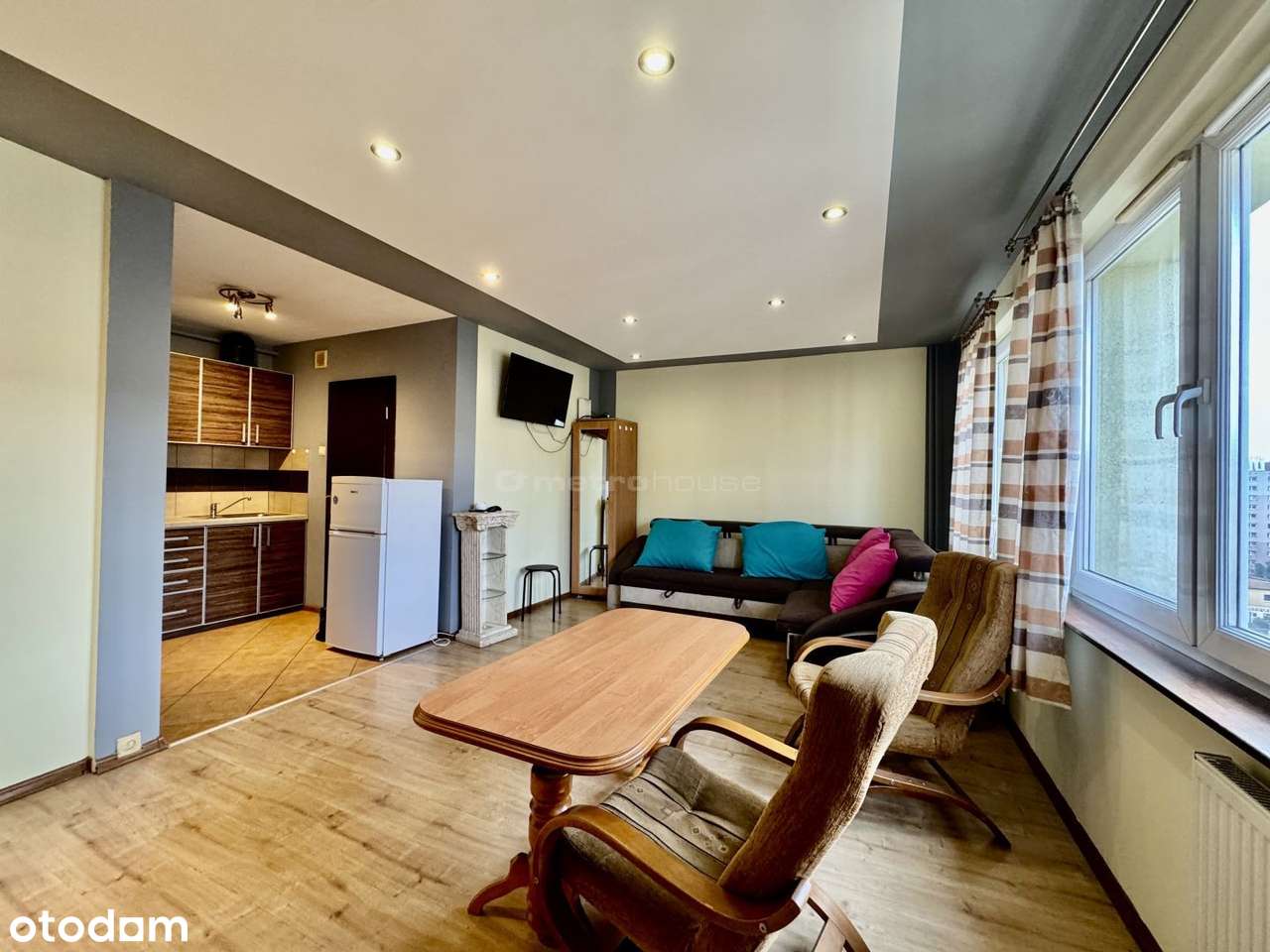 Kawalerka z potencjałem - świetna lokalizacja!-7