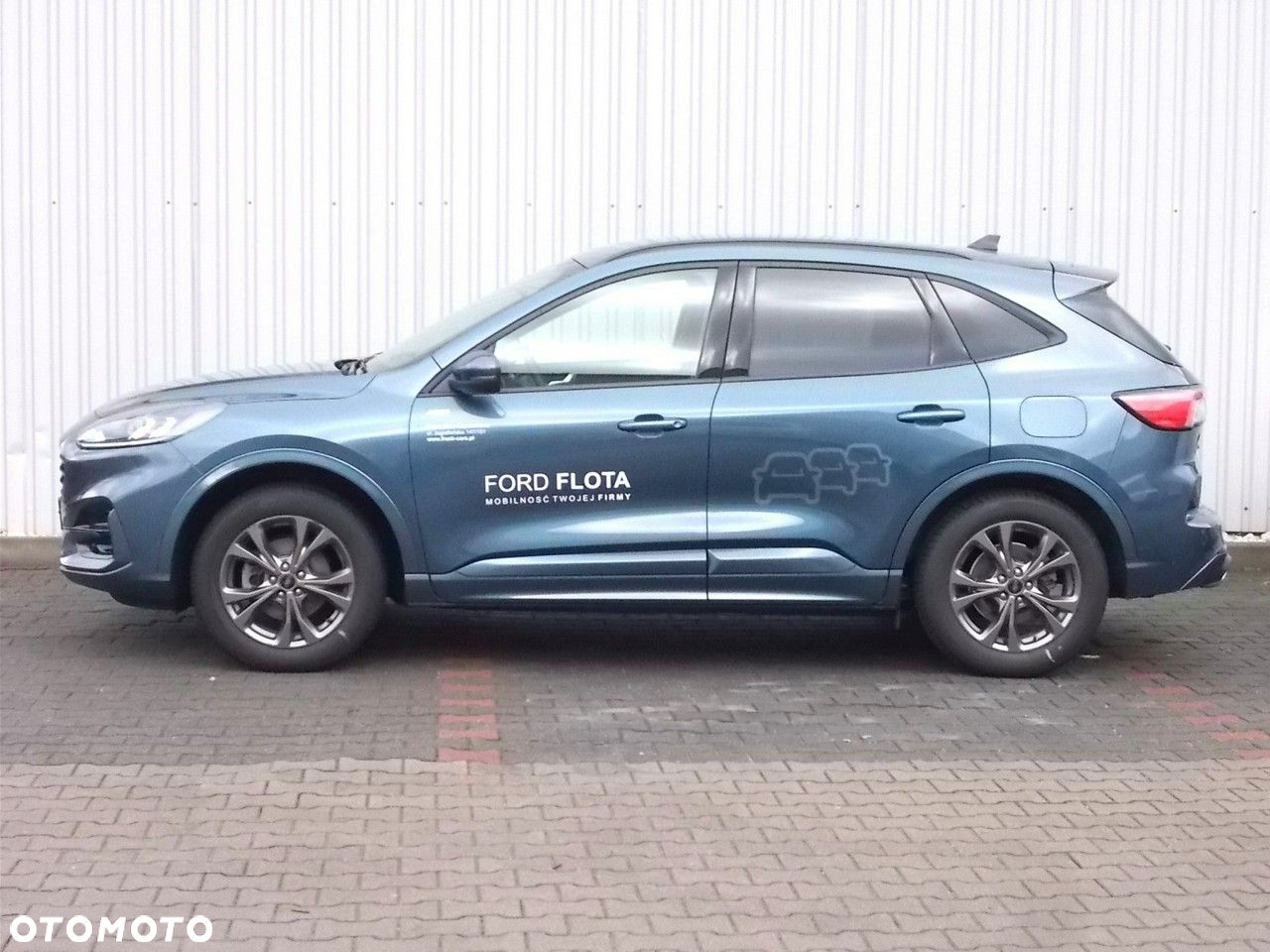 Ford Kuga - 4