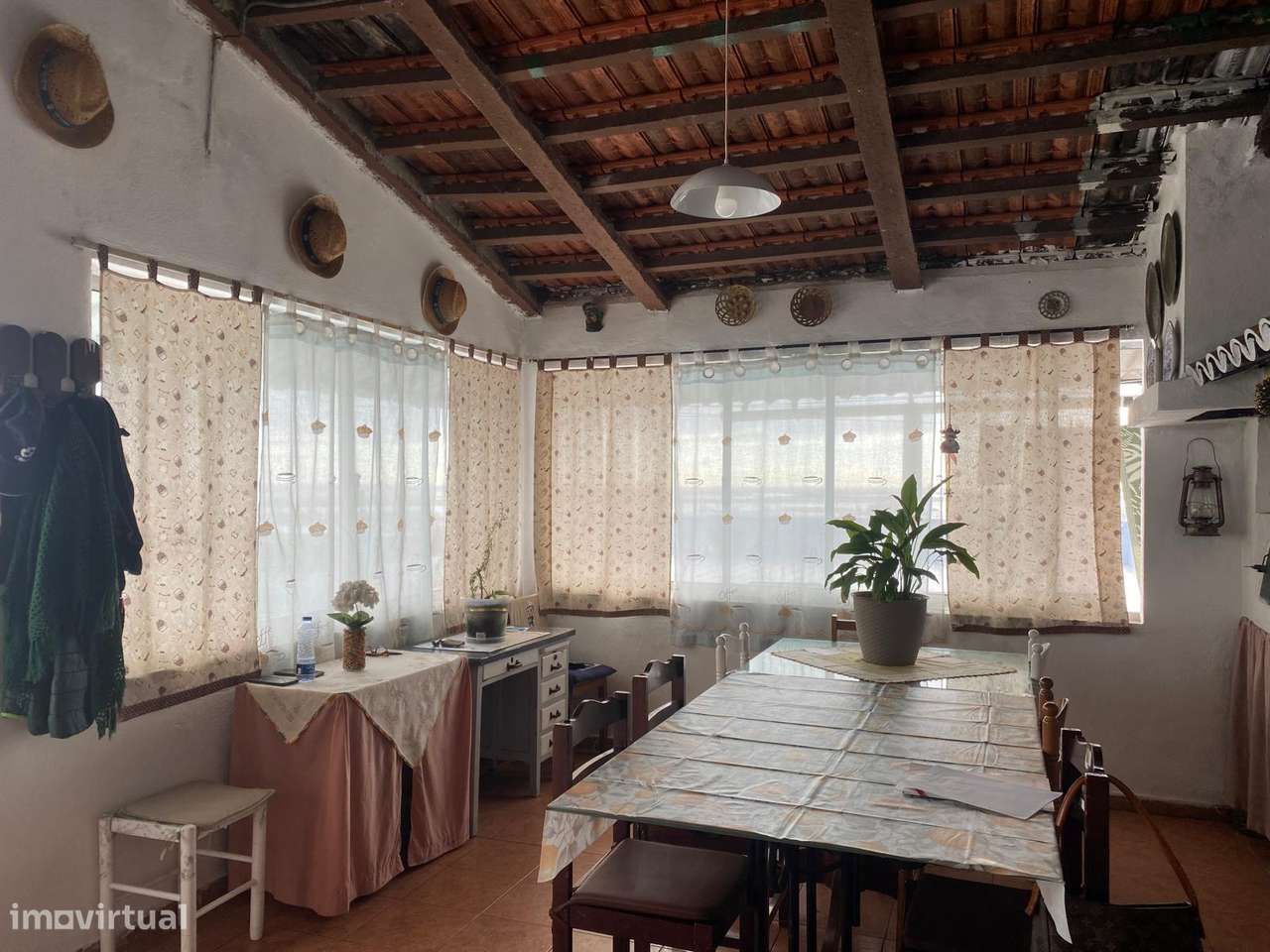 Andar de moradia no Sobralinho - Grande imagem: 2/21