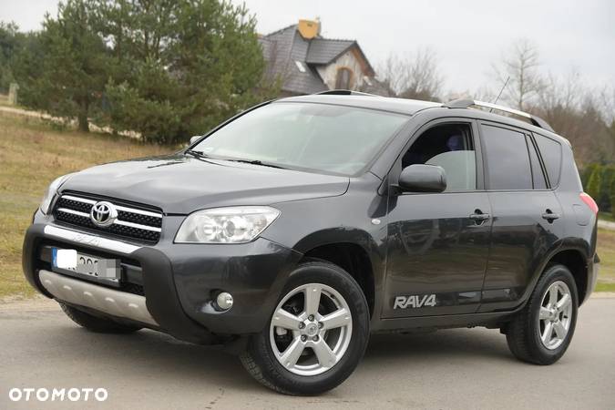 Toyota RAV4 2.2 D-4D Premium - 3