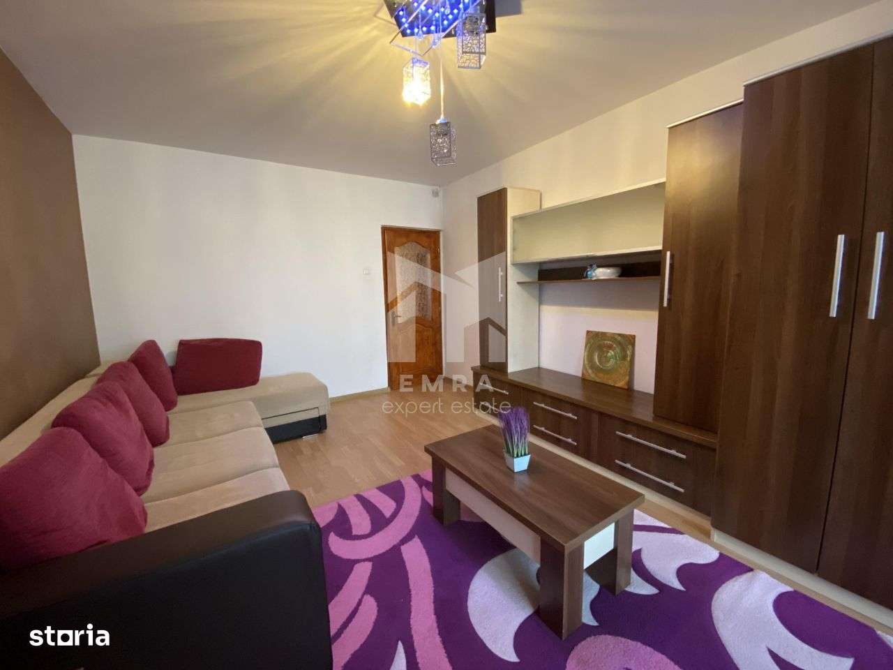 Apartament cu 3 camere în cartierul Tudor, zona Pandurilor - Imagine principală: 2/8