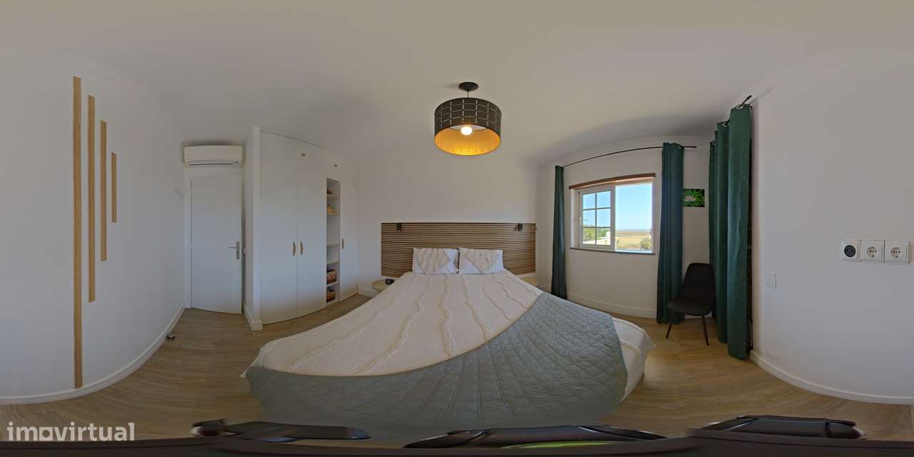 Apartamento T2 com terraço, vista mar e lugar de garagem em Armação de-27