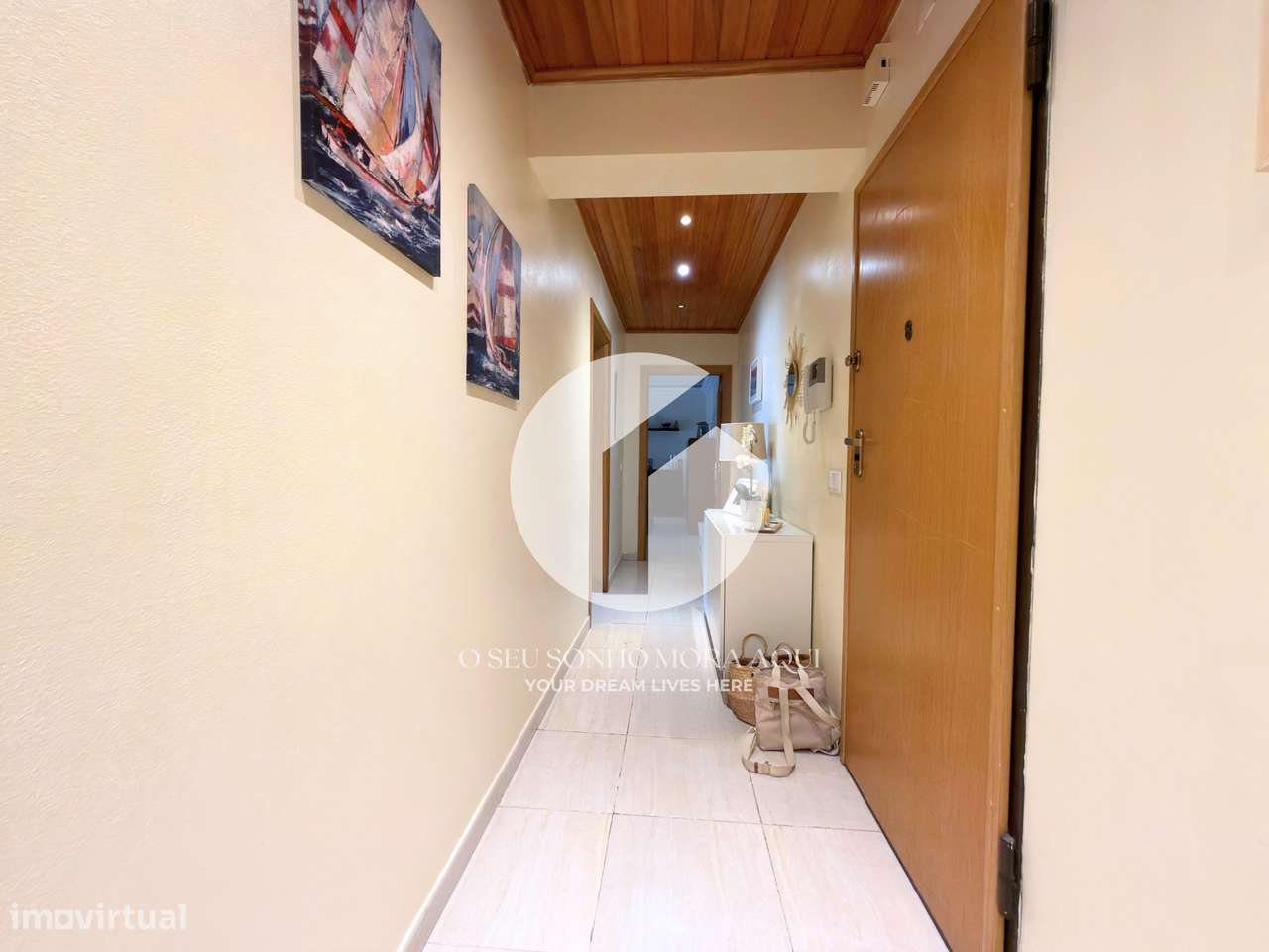 Apartamento T2 com Garagem em BOX e Elevador em FARO-10