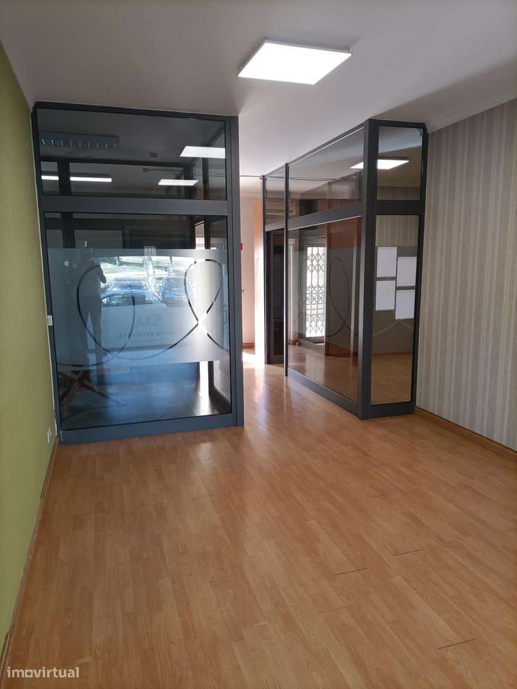 LOJA PARA ARRENDAR - Grande imagem: 4/5