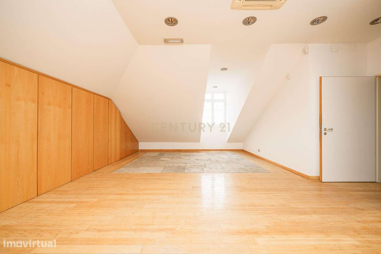 Palacete Chatillon – Um Ícone no Coração de Setúbal-44