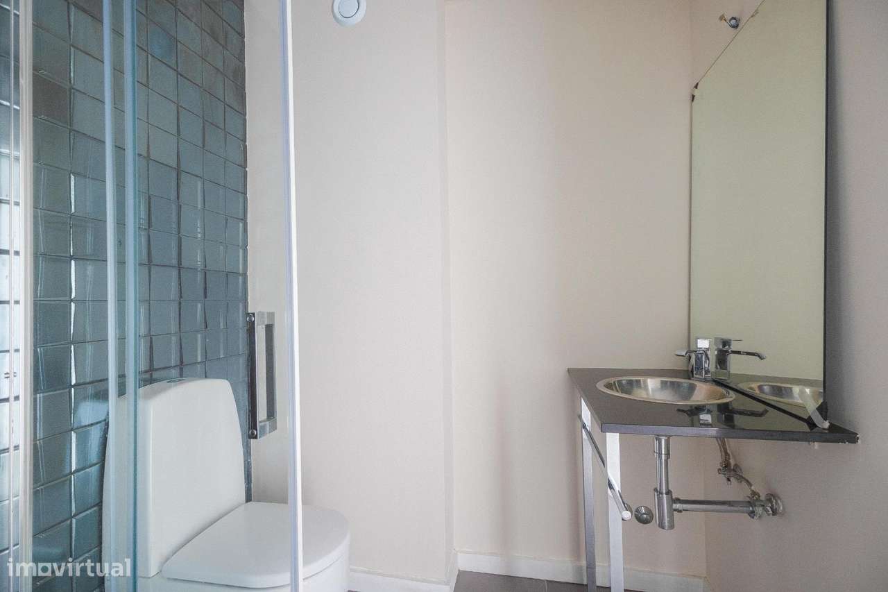 Apartamento T2 Remodelado - Urbanização de Vila D´Este - Vila...-17