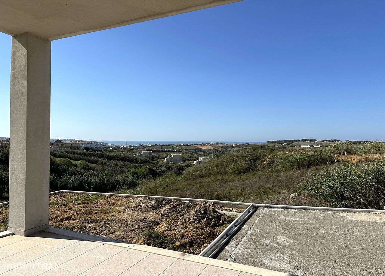 Magnífica Moradia V4 com vista desafogada - Abelheira Lourinhã-11