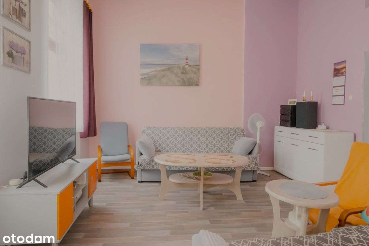 Śródmieście - 2 pokoje z parkingiem-0