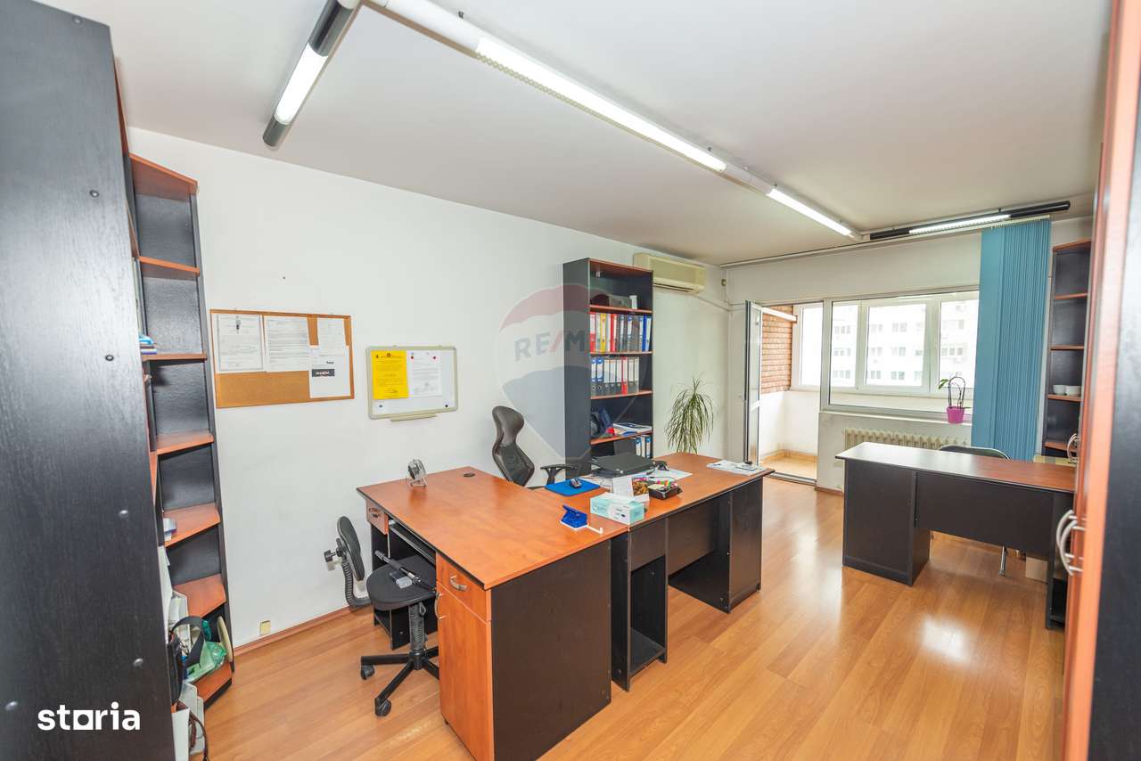 Apartament 3 camere decomandat 68 mp, Titulescu Banu Manta
