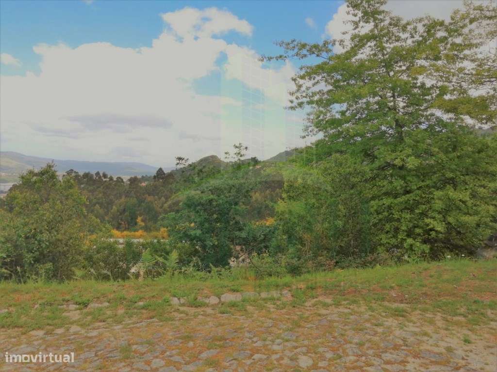Terreno Urbano - 750 m² - Loivo, Vila Nova de Cerveira - Grande imagem: 4/5