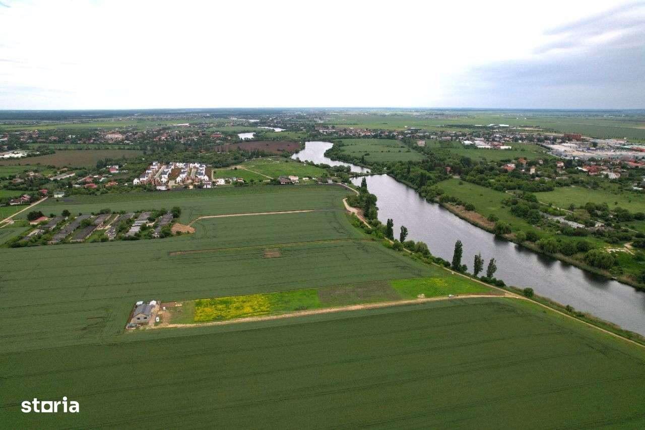 Teren intravilan - 16.450 mp, Corbeanca - Balotesti, deschidere la lac - Imagine principală: 4/8