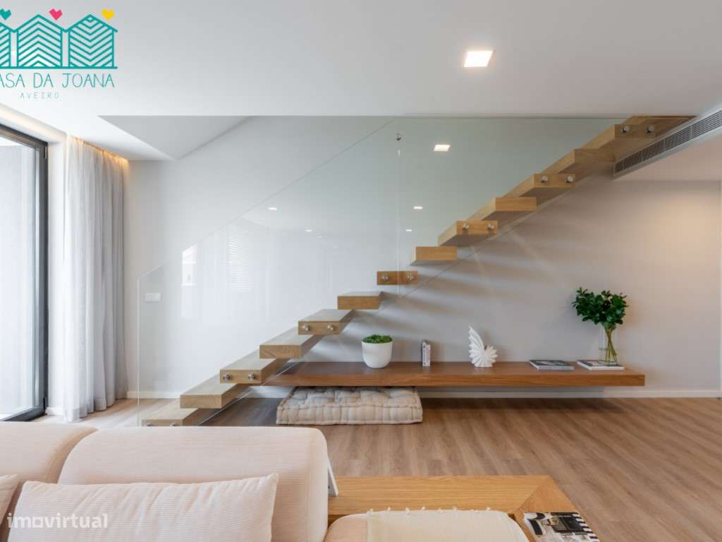 Apartamento T3 Duplex com Lugares de Garagem em Aveiro-7