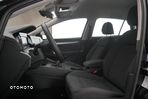 Volkswagen Golf VIII 1.5 TSI EVO Life - 12