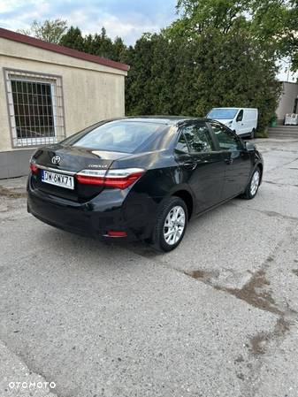 Toyota Corolla 1.6 Comfort - 4