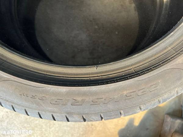 vand 2 anvelope 225/45/19 pirelli de vară runflat ca noi - 4