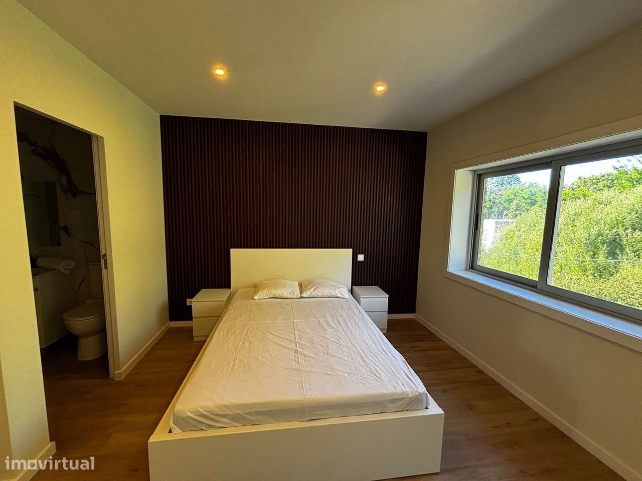 Moradia virada ao Rio - Grande imagem: 5/14