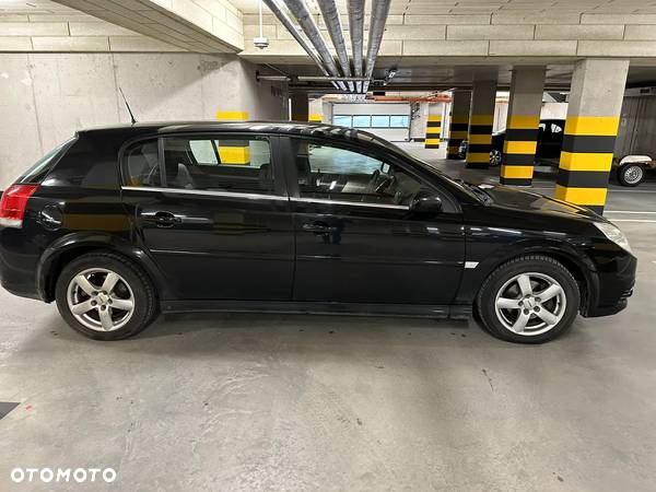 Opel Signum 1.9 CDTI Sport - 3