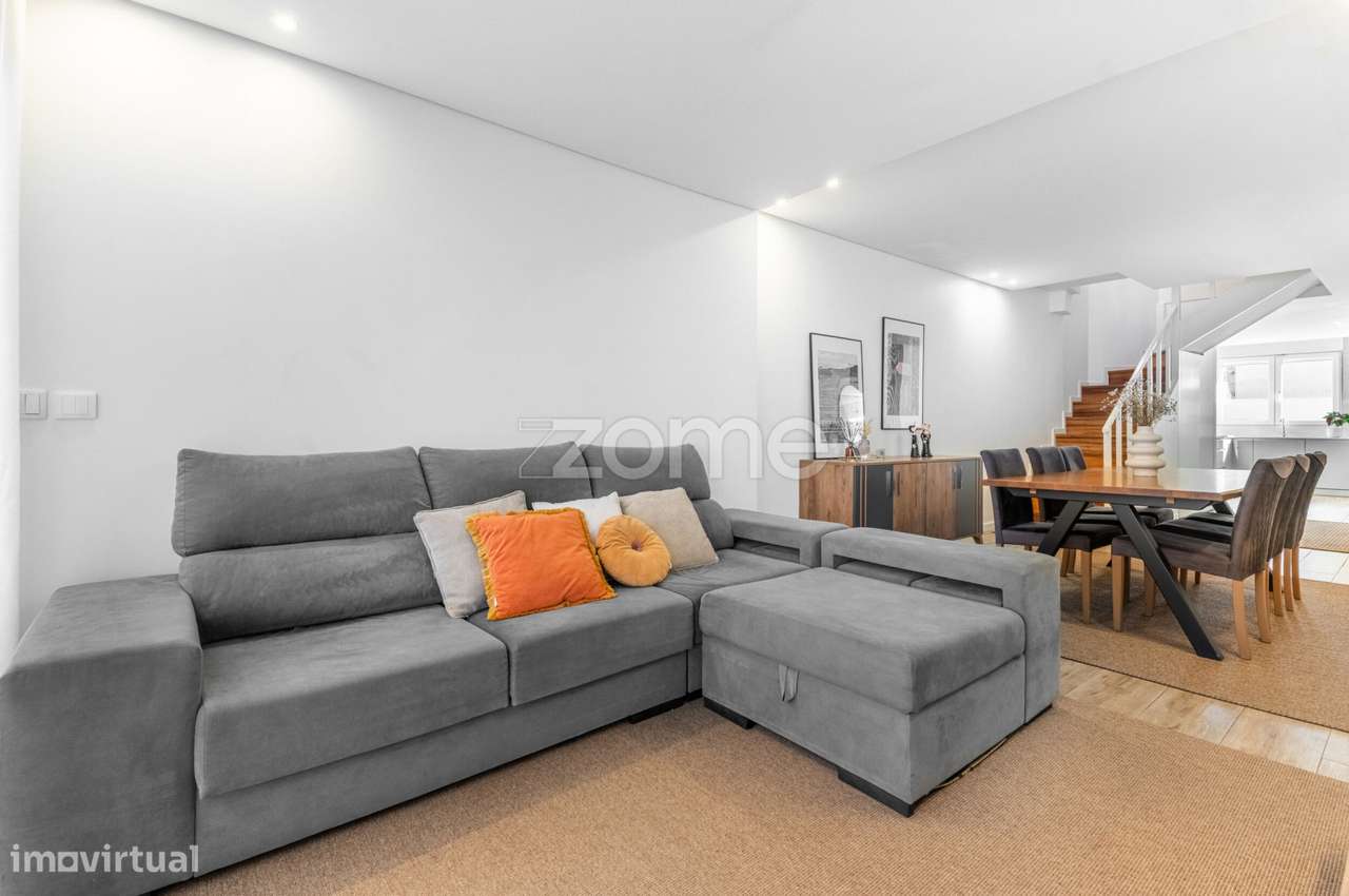 Moradia t4 em gaveto com espaço exterior em S. Vitor, Braga-14