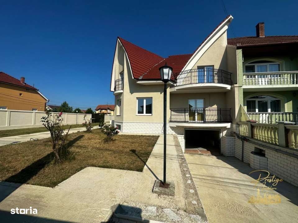 Casa cu 5 dormitoare de vanzare in Sanmartin– Bihor - Imagine principală: 3/19