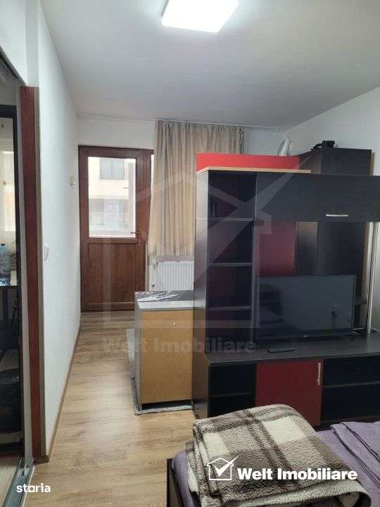 Vanzare apartament cu 2 camere str Jupiter Baciu Petrom - Imagine principală: 3/18