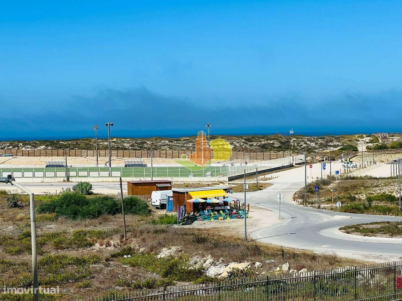 T2 c/ Garagem - Condomínio c/ Piscina-22