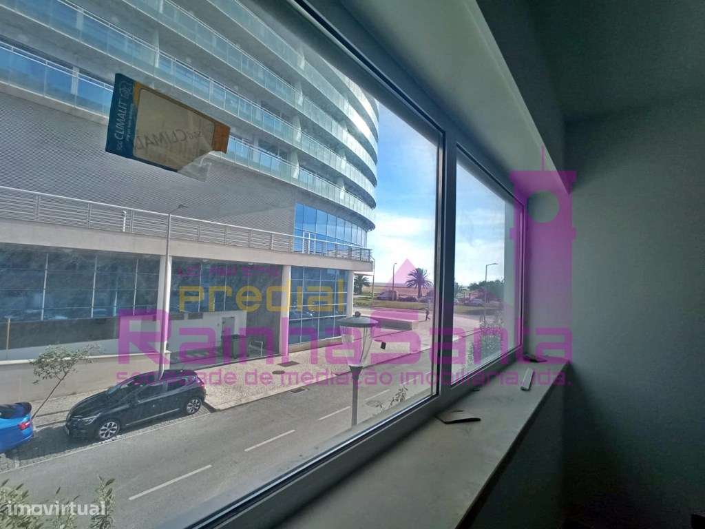 Apartamento em construção junto à Praia da Figueira da Foz - Grande imagem: 5/11