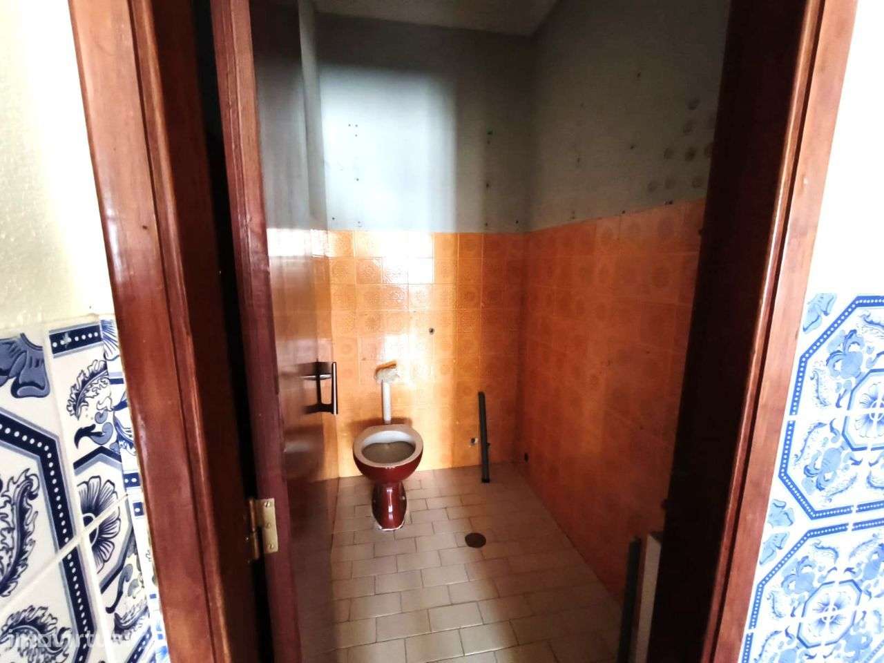 Apartamento T3+T2 com garagem, Amieirinha-Marinha Grande-17