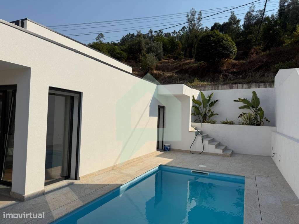 Moradia individual V3 com Piscina em Ribeira, Ponte de Lima-32