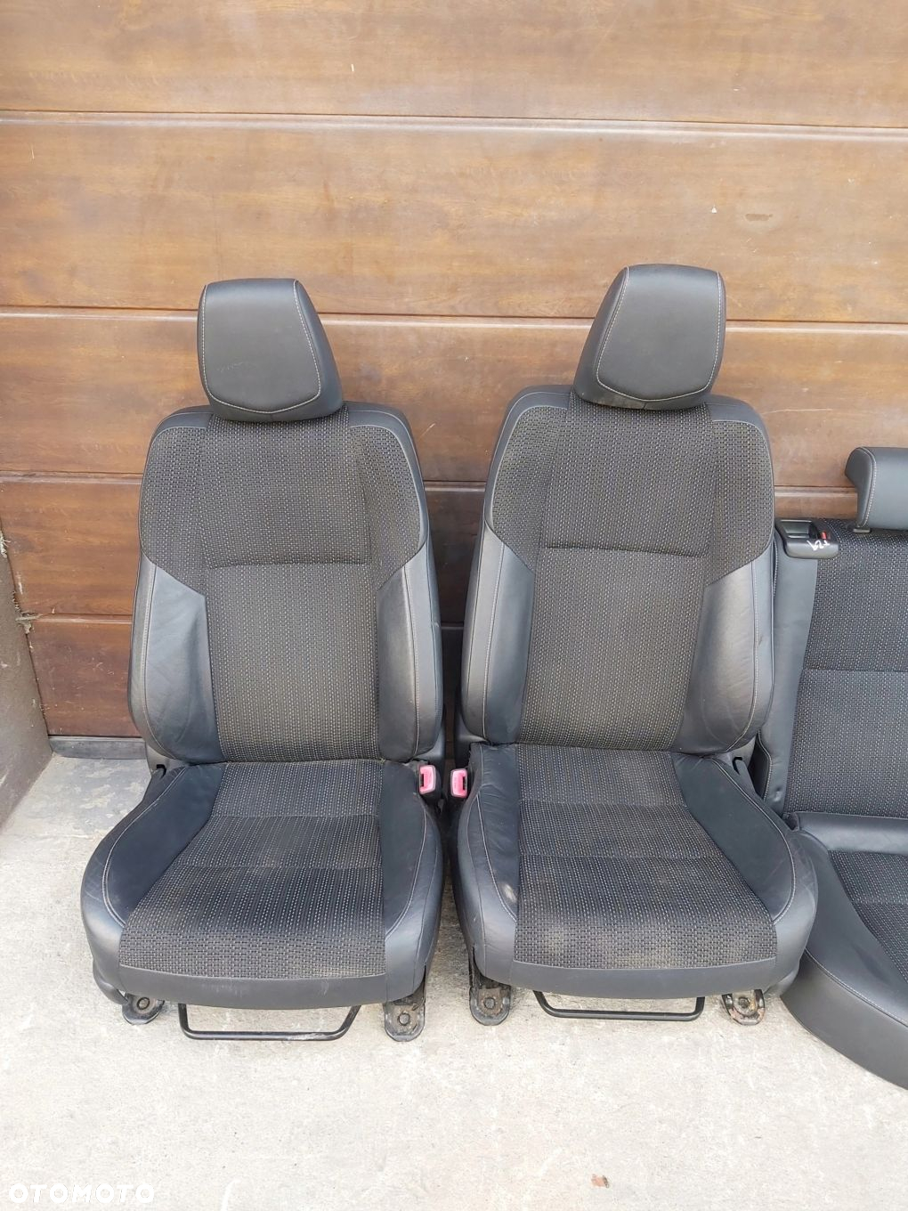 Toyota Auris II fotel półskóra fotele przód tył lewy prawy kanapa komplet - 2