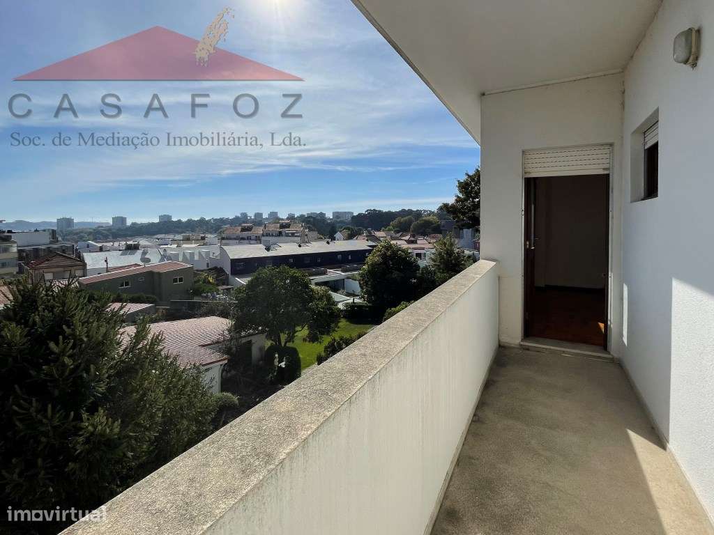 Venda Moradia T6 no Bairro dos Músicos-24