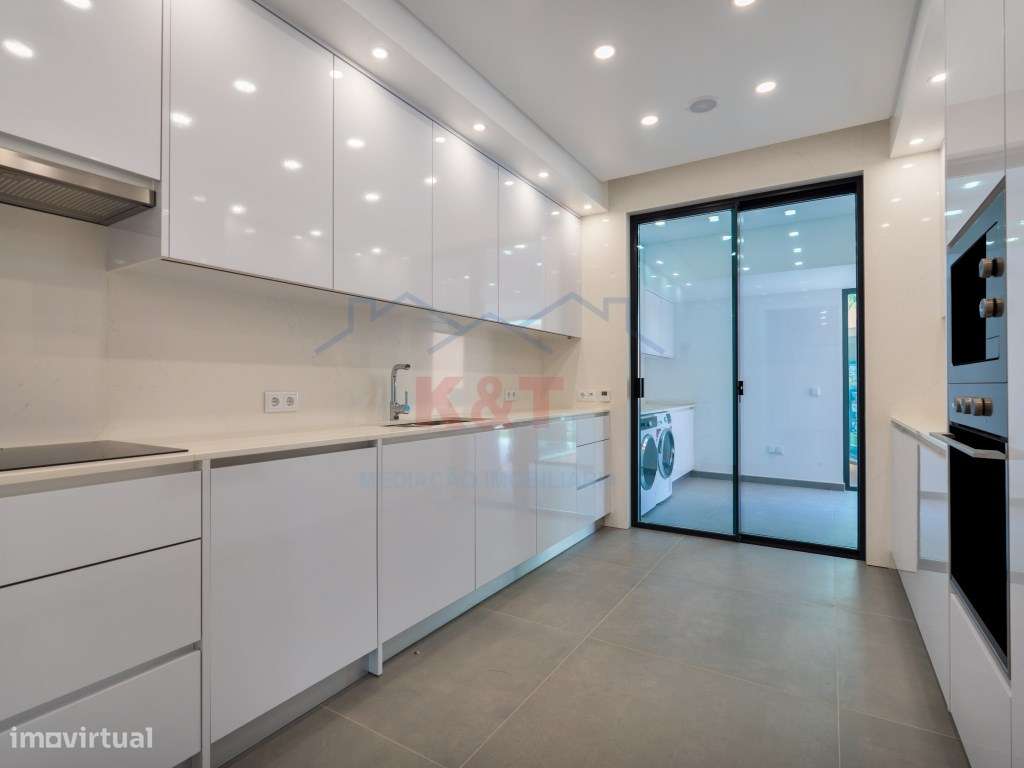 Moradia T3 com piscina-6