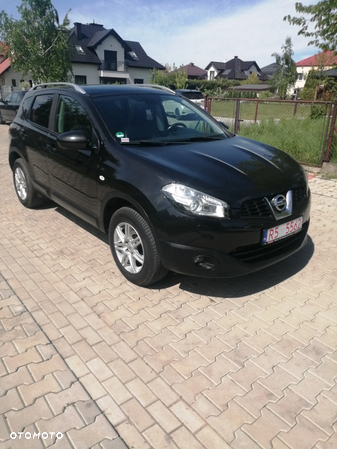 Nissan Qashqai 2.0 dCi 4 x 4 DPF tekna - 1