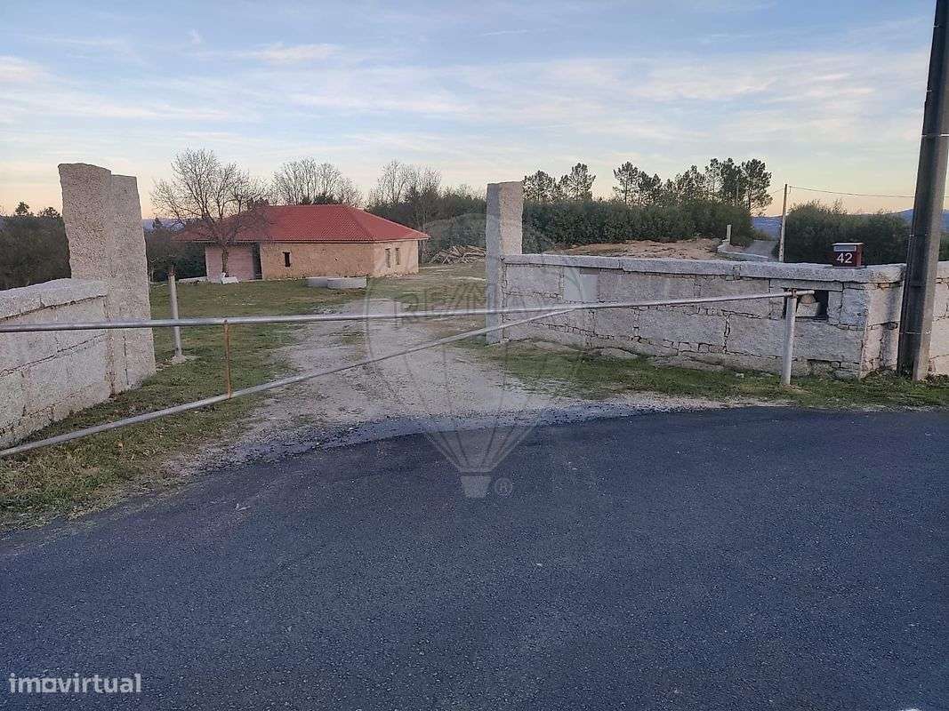 Moradia T4 para venda - Grande imagem: 4/17