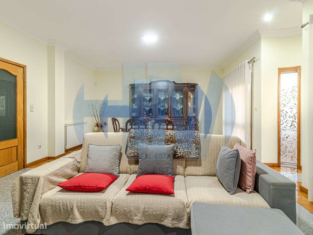 Moradia T4+1 (2001) - Jovim - Gondomar-7