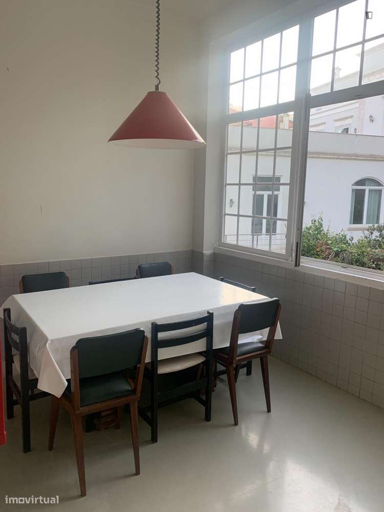 Quarto - localizado em São Bento Lisbon - Grande imagem: 2/6