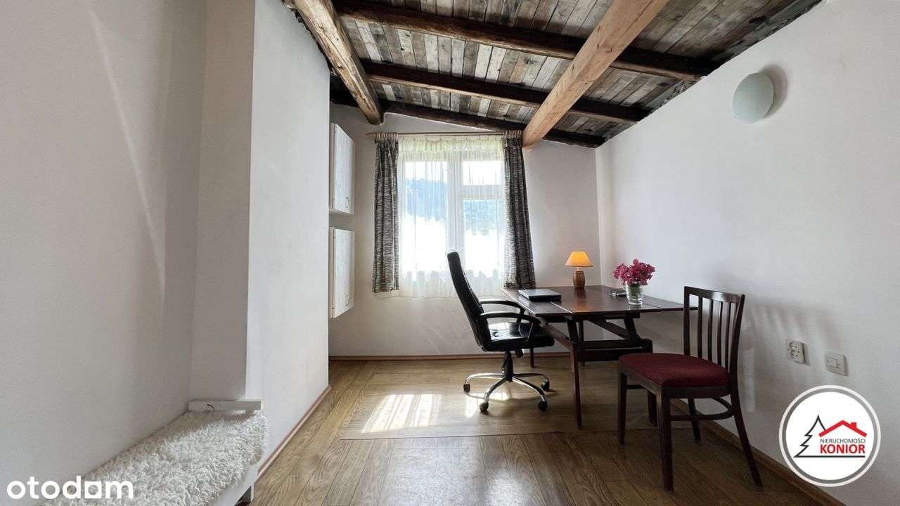 Dom z ogrodem w atrakcyjnej lokalizacji blisko wyciągów .-18