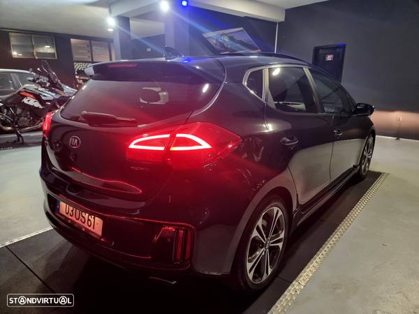 Kia Ceed - 9